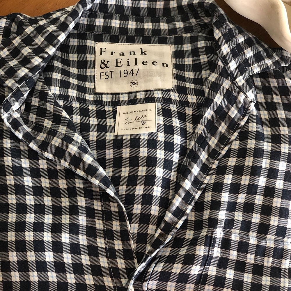 Frank & Eileen BARRY Tailored Button-Up Shirt sz XS blue & white plaid checkered - Picture 8 of 10